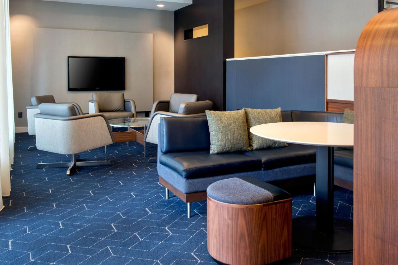 Hotel Courtyard By Marriott Baltimore 3*